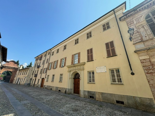 Biella Piazzo  Ultimo Piano in Vendita Con Vista su Biella